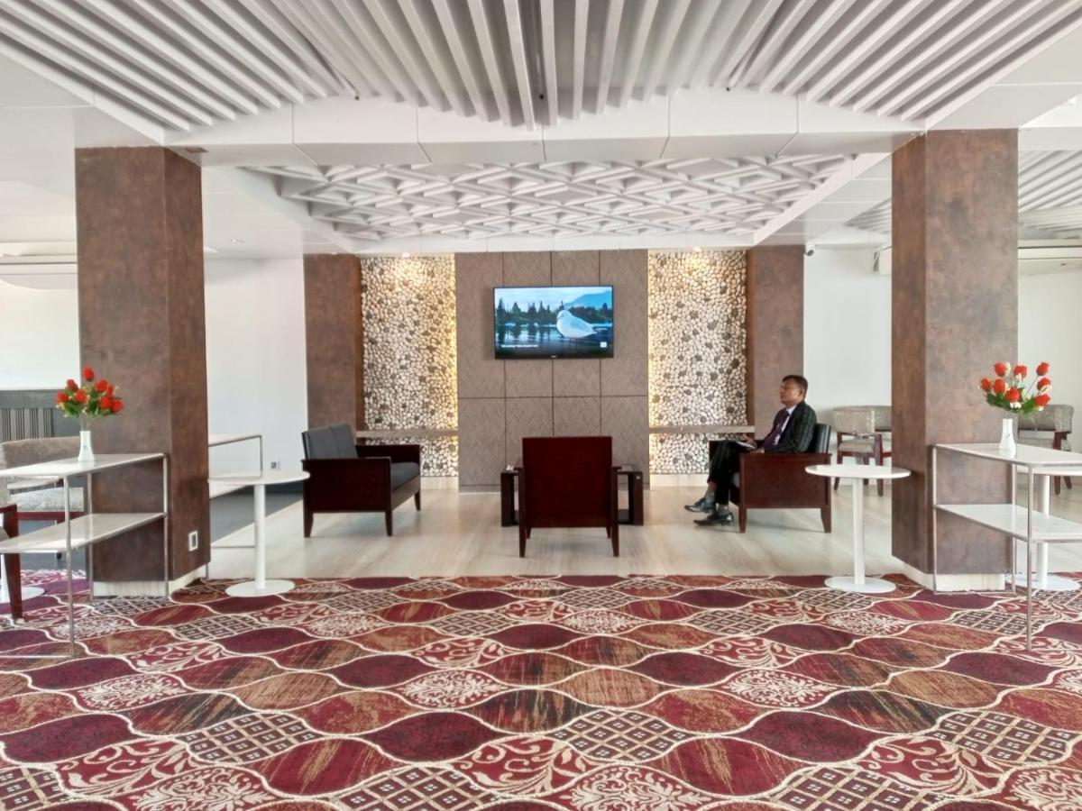 Shada Pathor Hotel & Resort Companiganj Экстерьер фото
