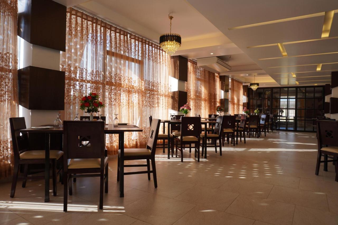 Shada Pathor Hotel & Resort Companiganj Экстерьер фото