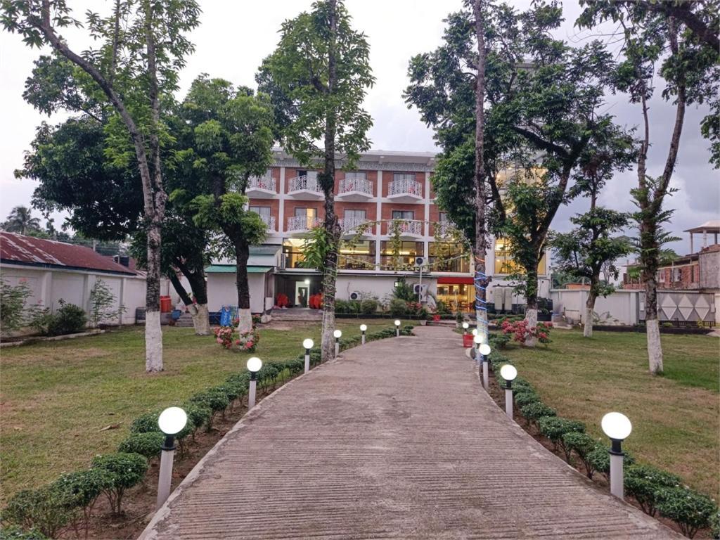 Shada Pathor Hotel & Resort Companiganj Экстерьер фото